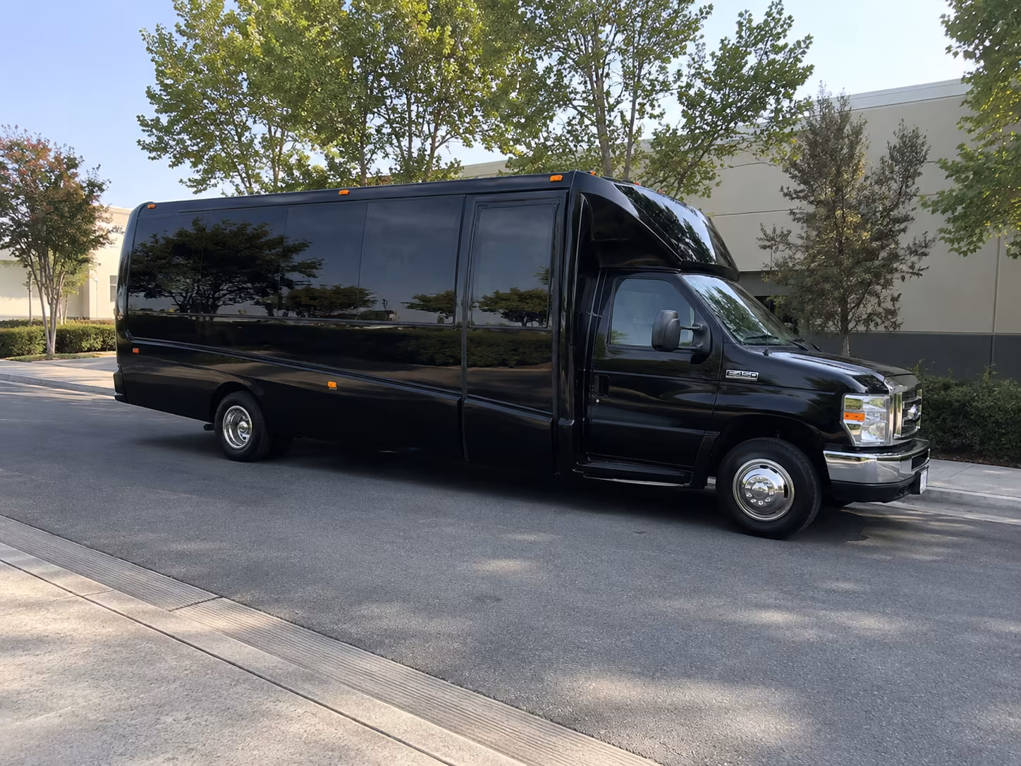 book a party bus from carson to temecula for bachelorette groups and birthday celebrations