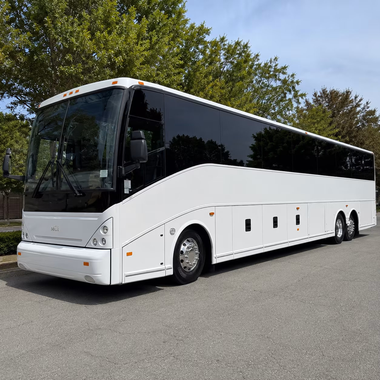 lax and south bay airport transfers for corporate travelers and airline staff